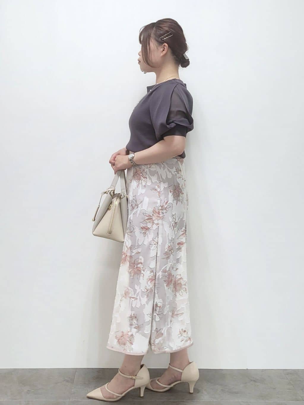 kinaさんの「index｜《6色展開／XS-LLサイズ》ドライタッチ デザインスリーブニット【洗濯機洗い可／接触冷感／抗ピル】」を使ったコーディネート