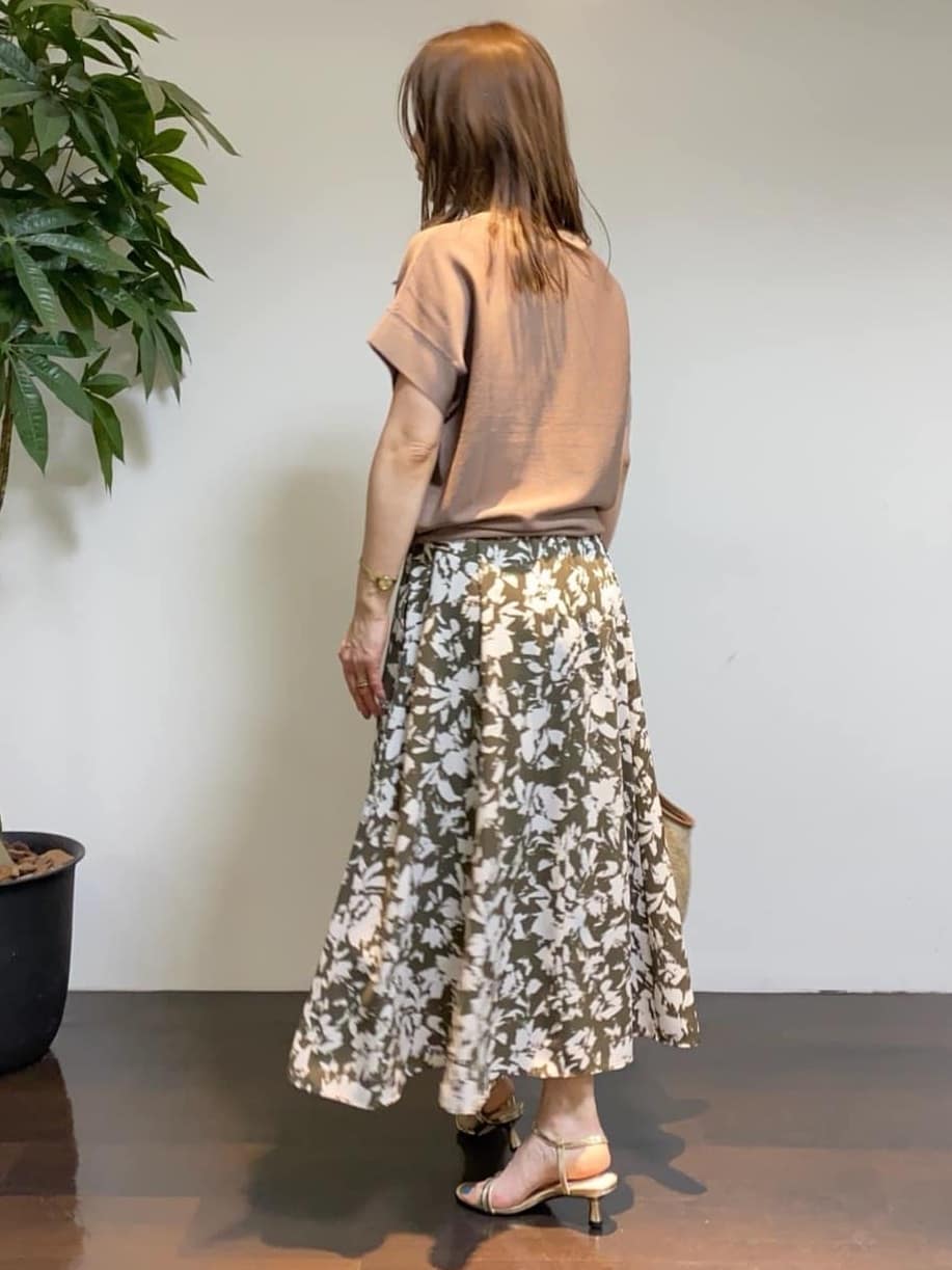tomoさんの「UNTITLED｜◆ビッグトップネックレス」を使ったコーディネート
