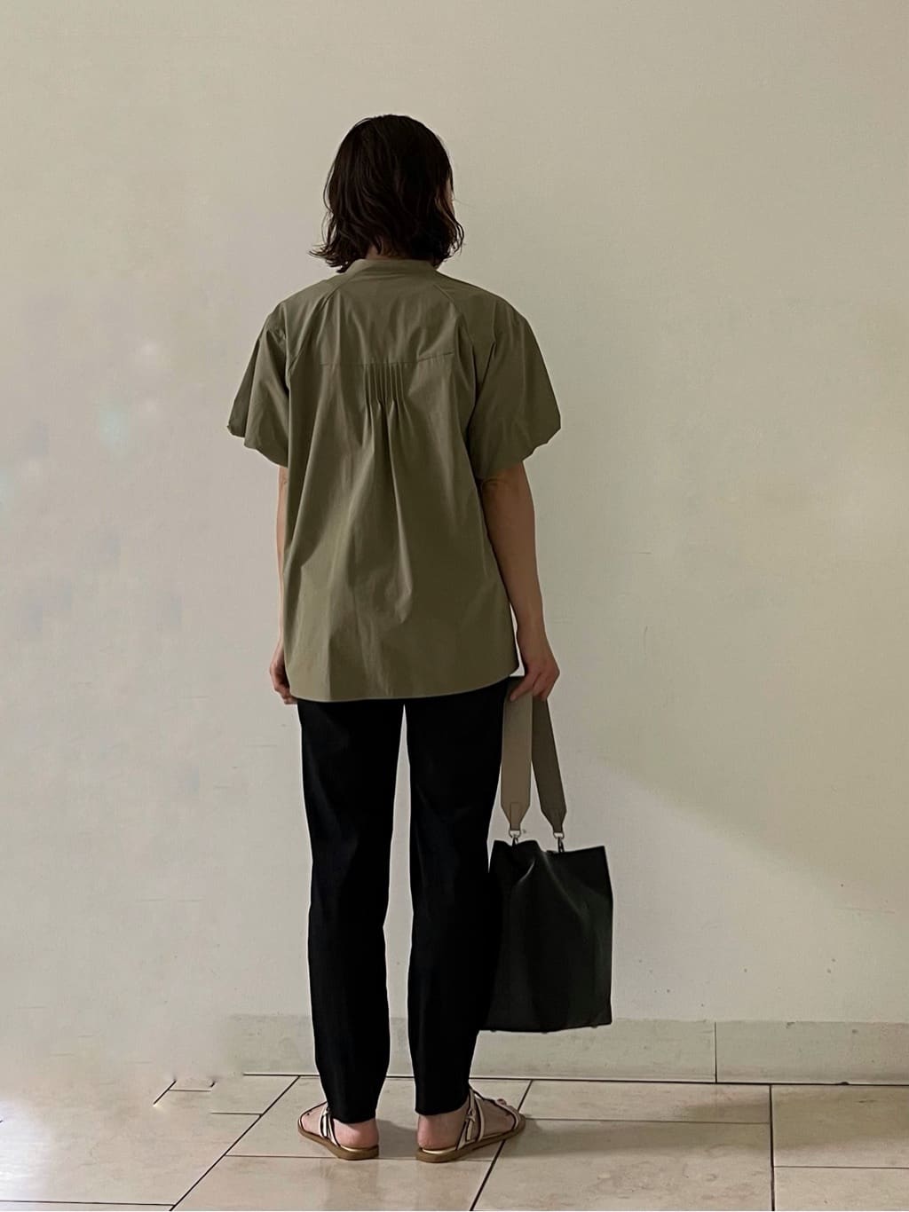 mihoさんの「INDIVI｜◆【通気性◎撥水／UV／SETUP可能】アクティブブラウス」を使ったコーディネート