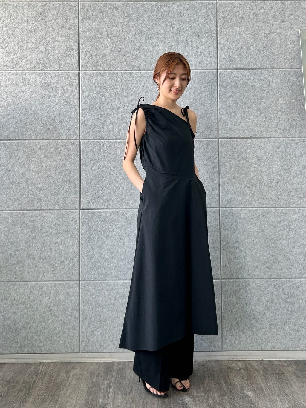 harunaさんの「CODE A｜asymmetry ribbon one－piece」を使ったコーディネート