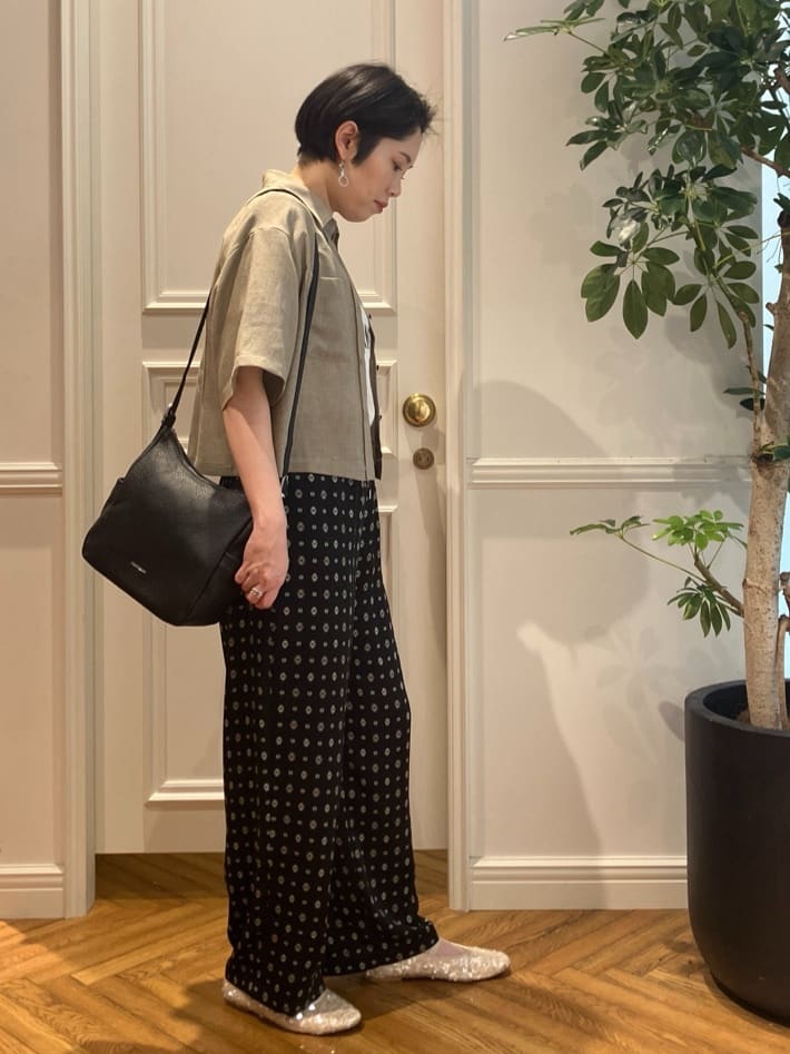 konominさんの「DRESSTERIOR｜」を使ったコーディネート