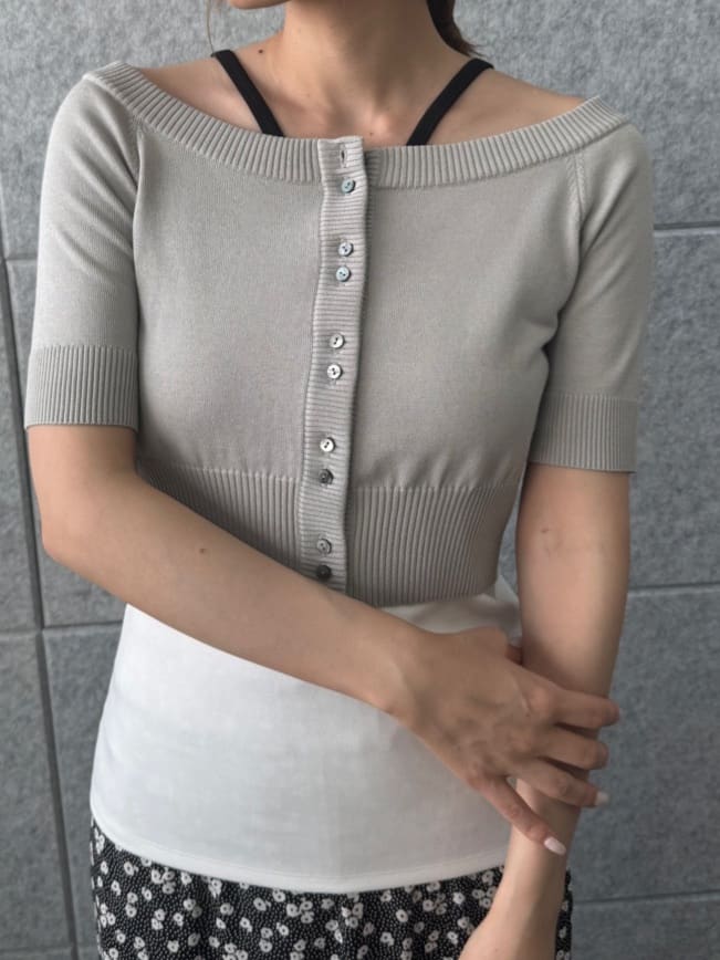 designer yukaさんの「CODE A｜petit flower skirt」を使ったコーディネート