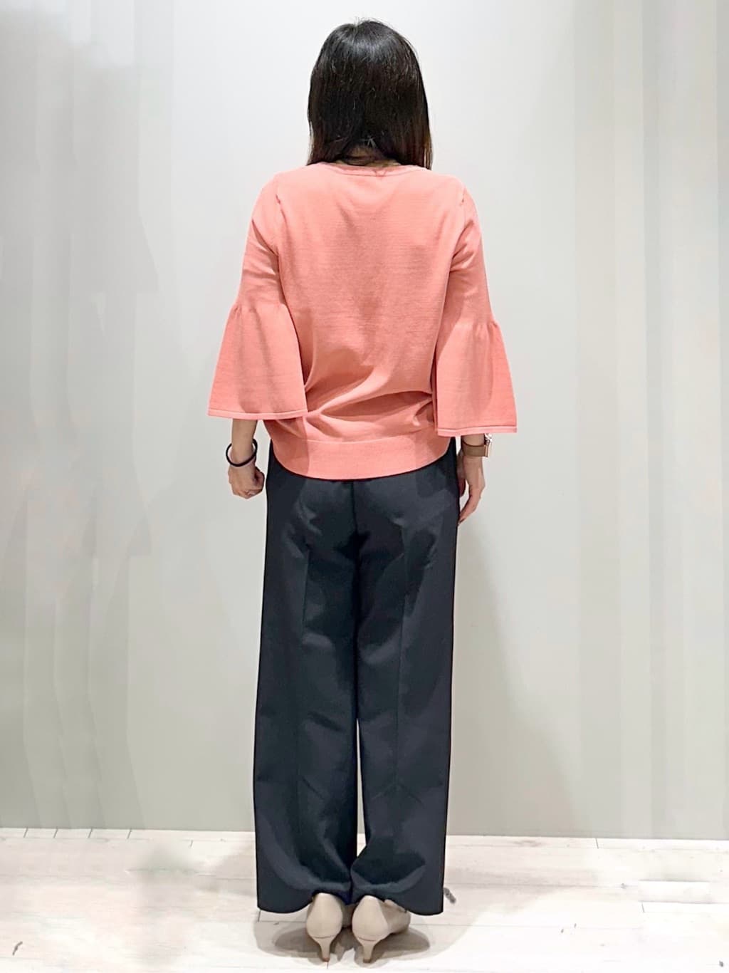Iguさんの「THE SHOP TK｜◆【接触冷感/体型カバー】7分袖フレアニット/洗濯機OK/ＵＶケア」を使ったコーディネート