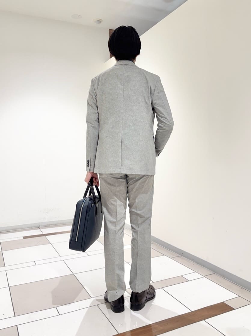 及川さんの「TAKEO KIKUCHI｜【抗菌防臭】COOL DOTS（R）ドビープリント ジャケット」を使ったコーディネート