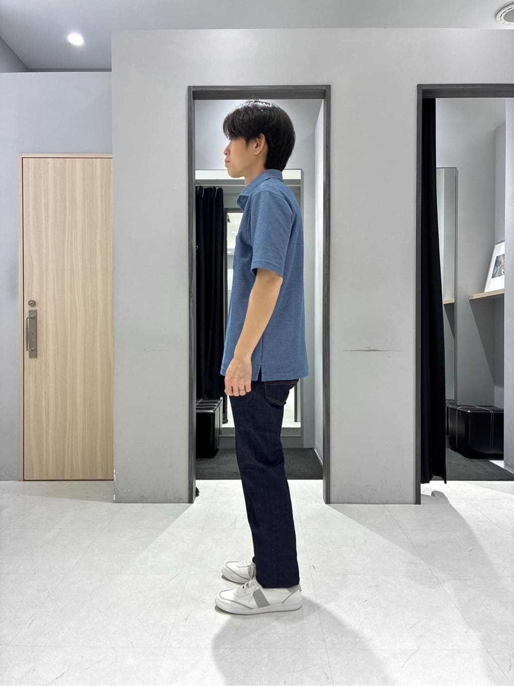 わいずみさんの「TAKEO KIKUCHI｜【抗菌防臭／9色5サイズ展開】ハニカムメランジ ポロシャツ」を使ったコーディネート