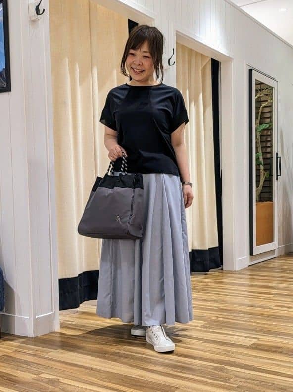  naomiさんの「Dessin｜」を使ったコーディネート