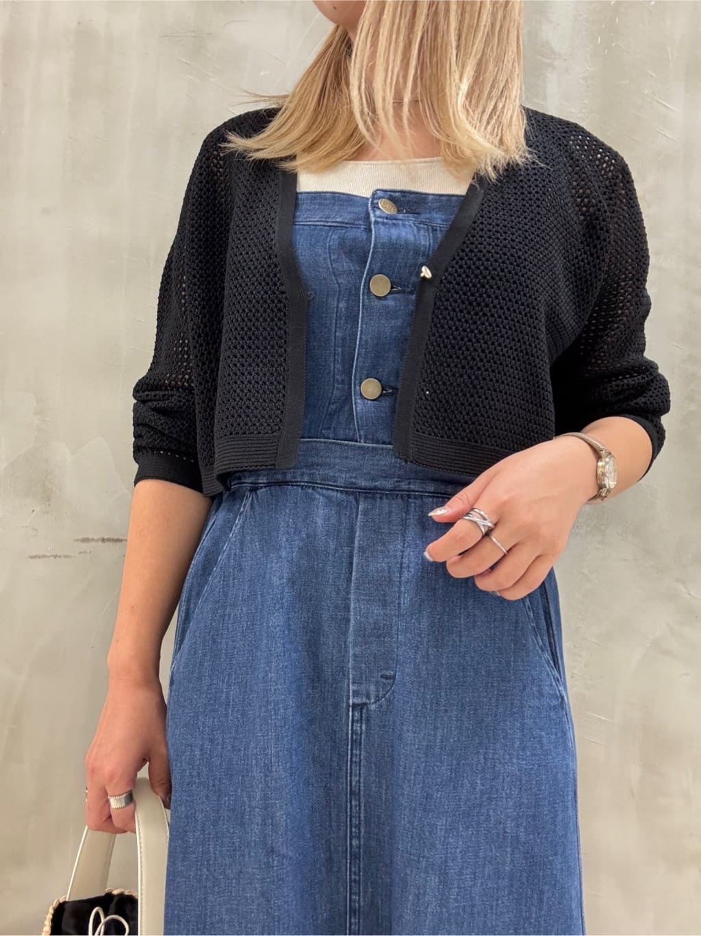 minaさんの「grove｜【Lee&times;grove別注】3WAY　BUSTIER　SKIRT」を使ったコーディネート