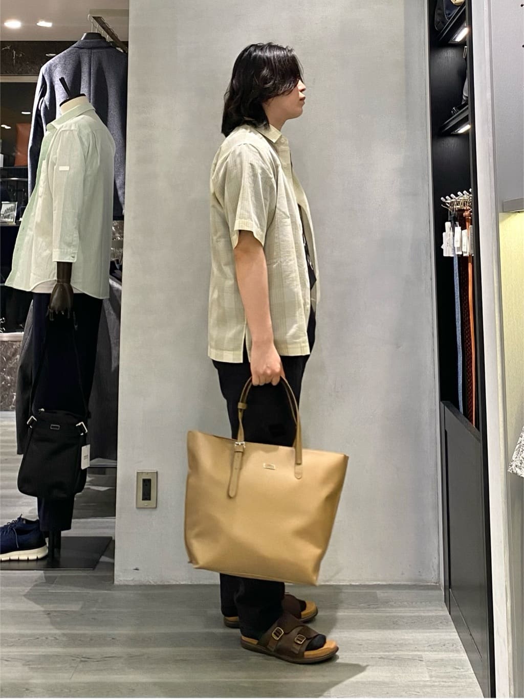 nishiさんの「TAKEO KIKUCHI｜」を使ったコーディネート