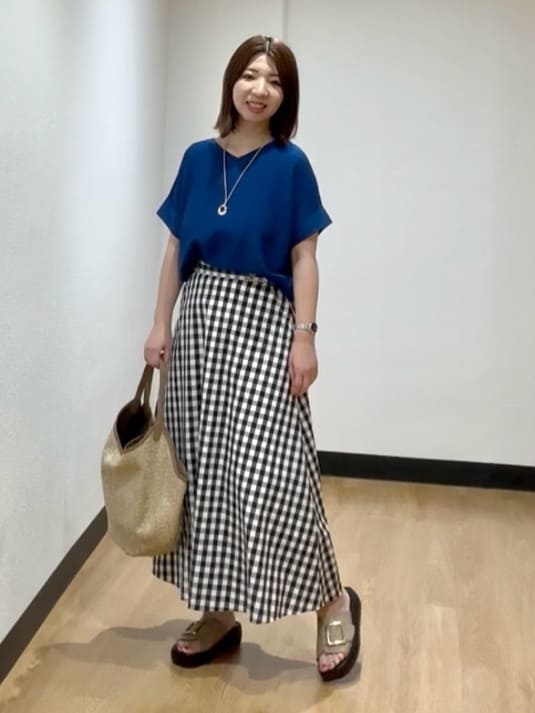 MIKIKOさんの「UNTITLED｜◆【後ろウエストゴム/洗える】ギンガムチェックAラインスカート」を使ったコーディネート