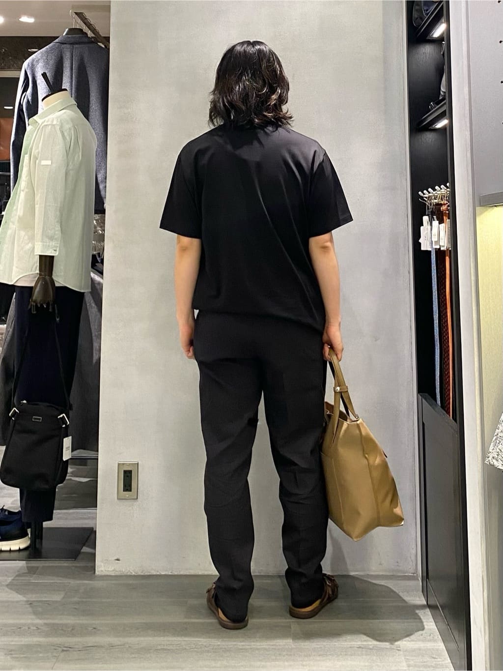 nishiさんの「TAKEO KIKUCHI｜」を使ったコーディネート