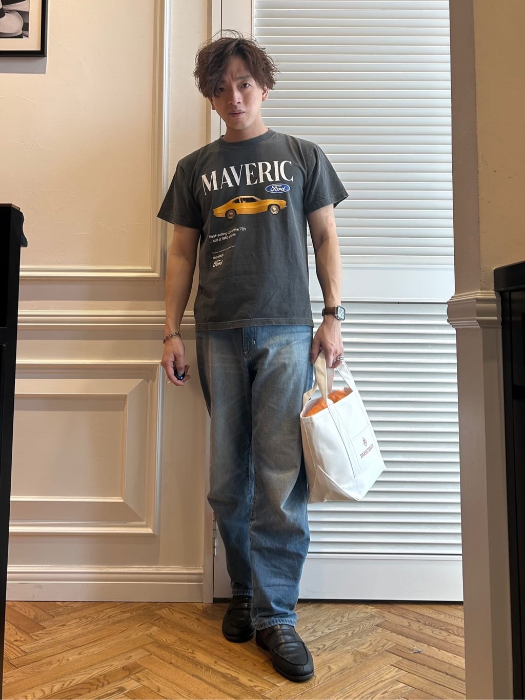 須田　慎二郎さんの「DRESSTERIOR｜【撥水加工/Safari5月号掲載】ローファー」を使ったコーディネート