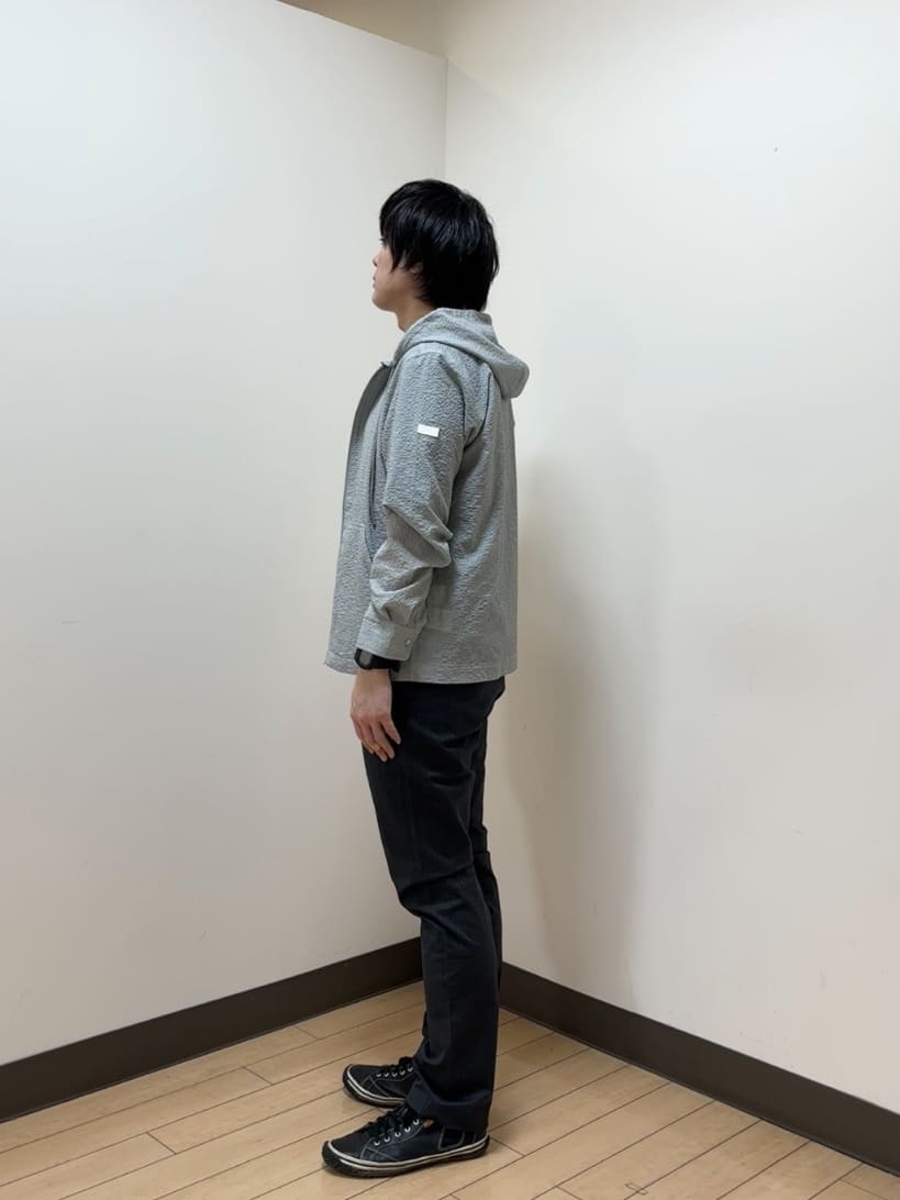 あきやまさんの「TAKEO KIKUCHI｜【Made in JAPAN】播州織 ヘリンボン ストレート パンツ」を使ったコーディネート