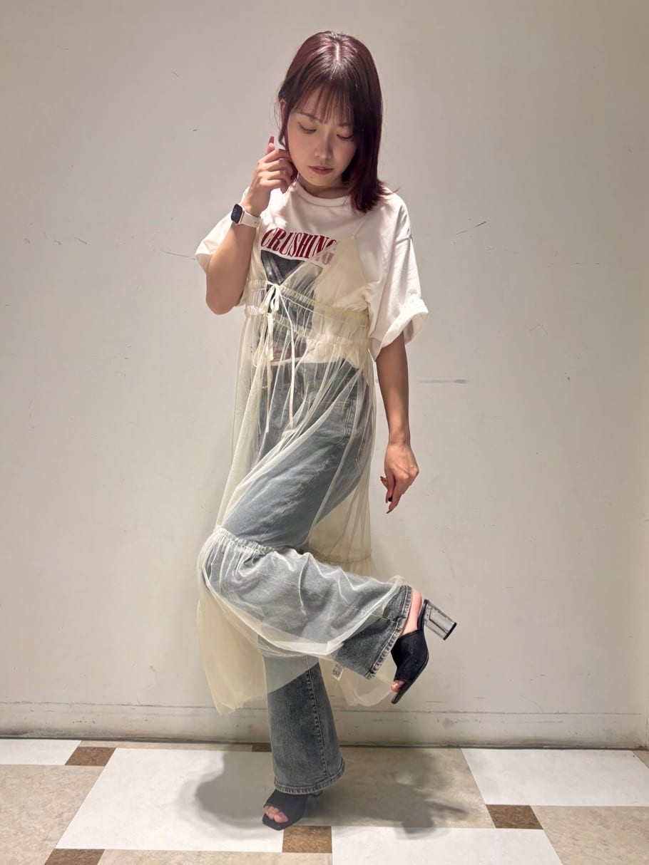 せらら⭐️さんの「ESPERANZA｜チュールメッシュクリアヒールミュール」を使ったコーディネート