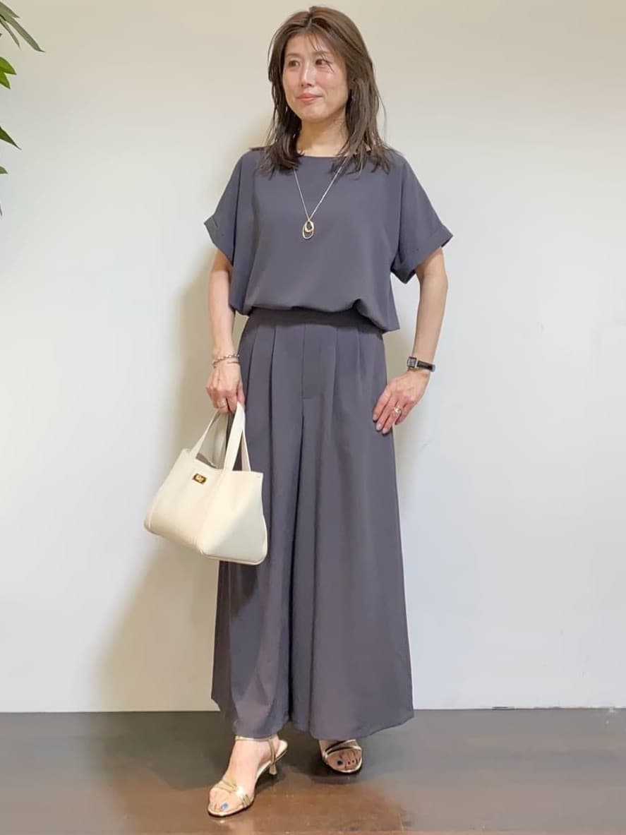 tomoさんの「UNTITLED｜ライトダブルリングネックレス」を使ったコーディネート