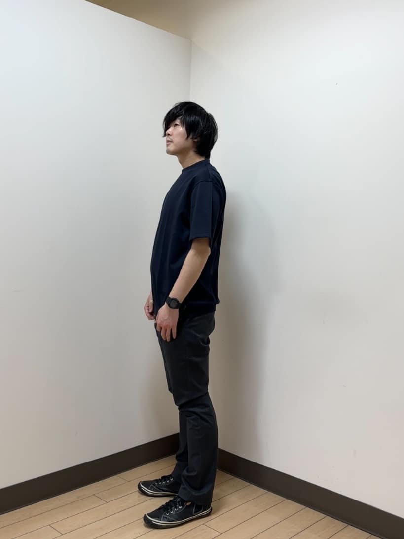 あきやまさんの「TAKEO KIKUCHI｜【Made in JAPAN】播州織 ヘリンボン ストレート パンツ」を使ったコーディネート