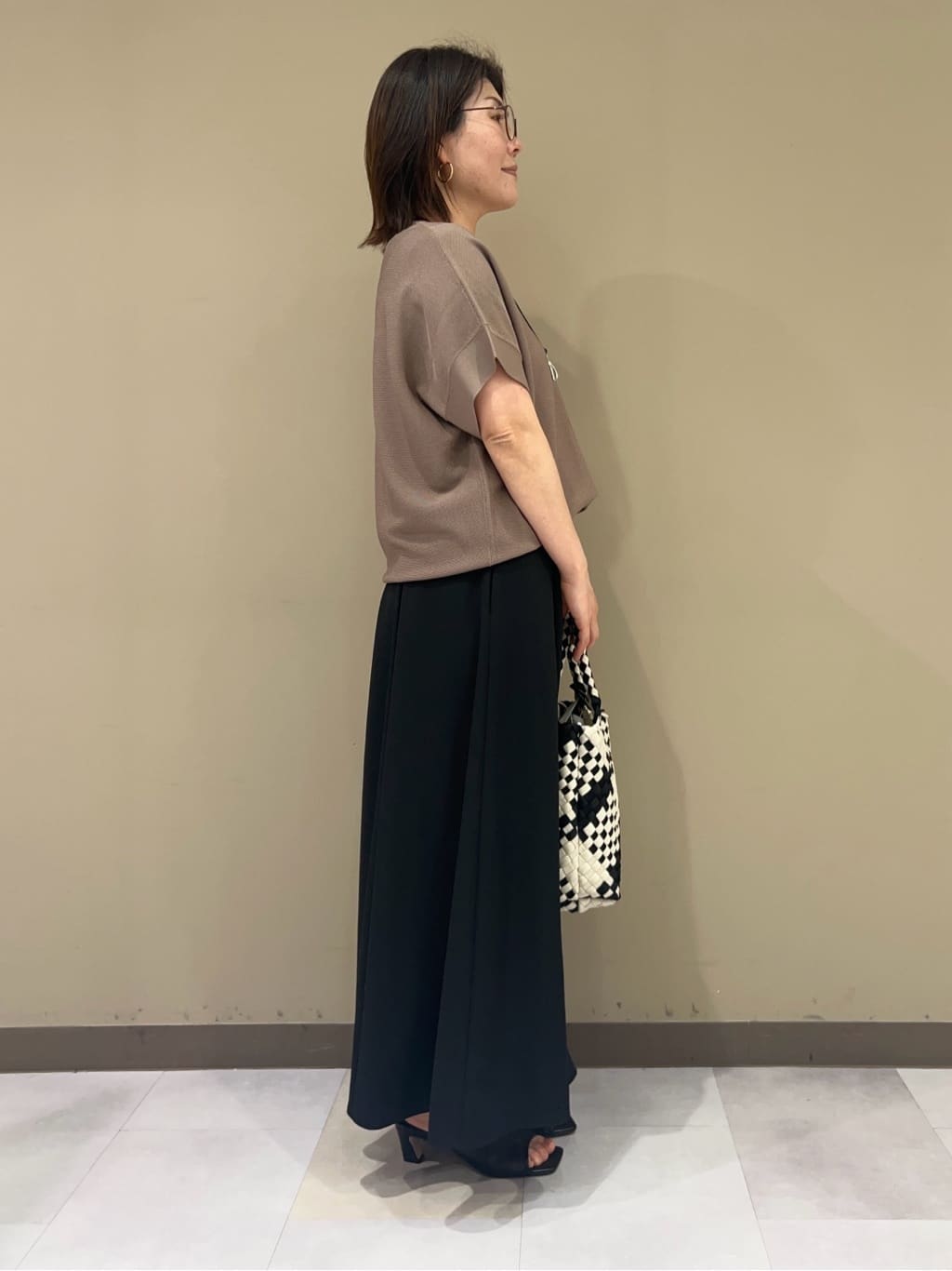 fukuさんの「UNTITLED｜◆【セットアップ可/接触冷感/イージーケア】リラクミスト フレアスカート」を使ったコーディネート