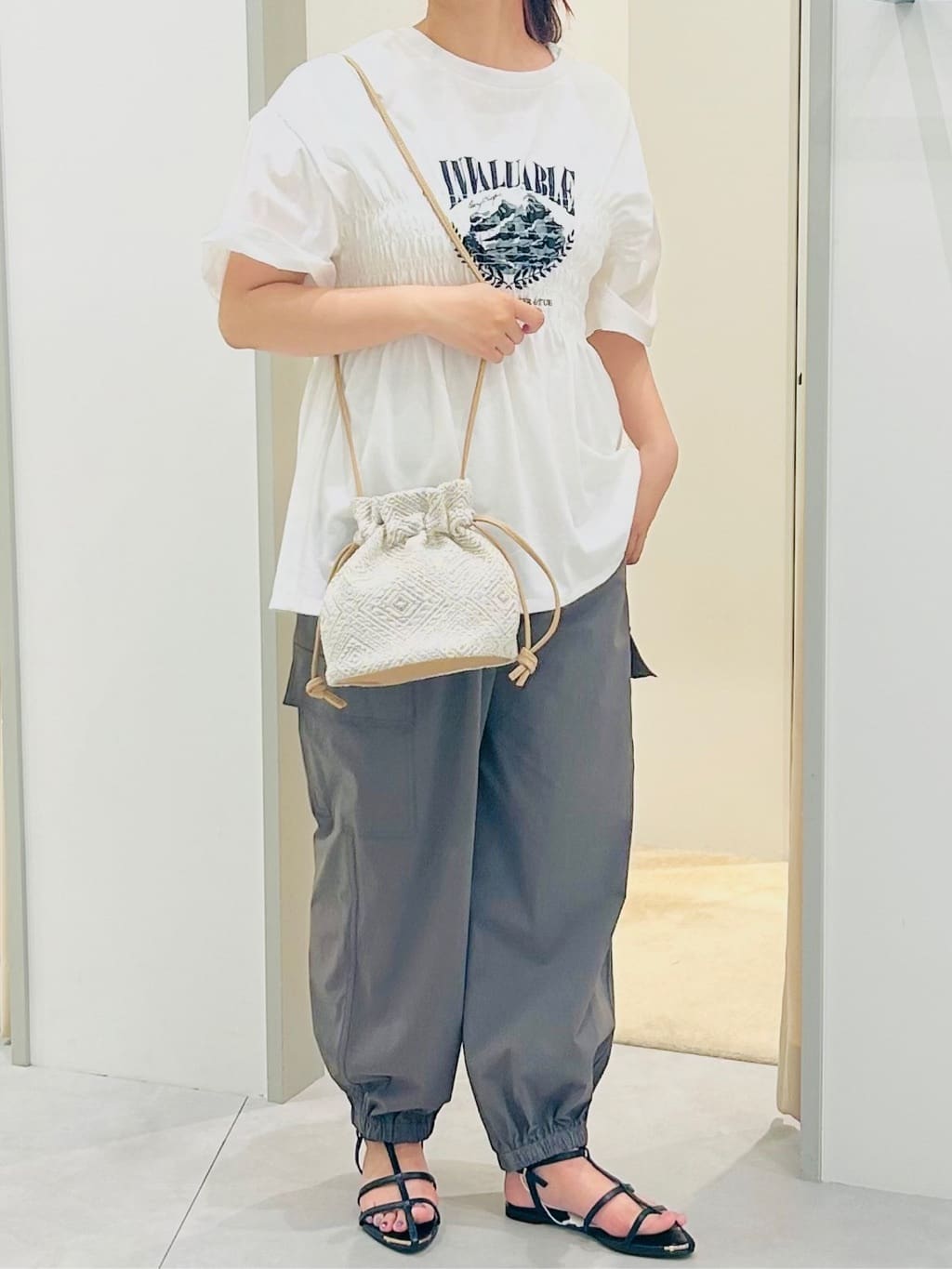 dropさんの「THE SHOP TK｜」を使ったコーディネート