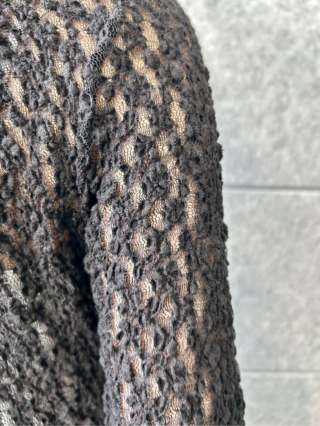 harunaさんの「CODE A｜lace layered pullover」を使ったコーディネート