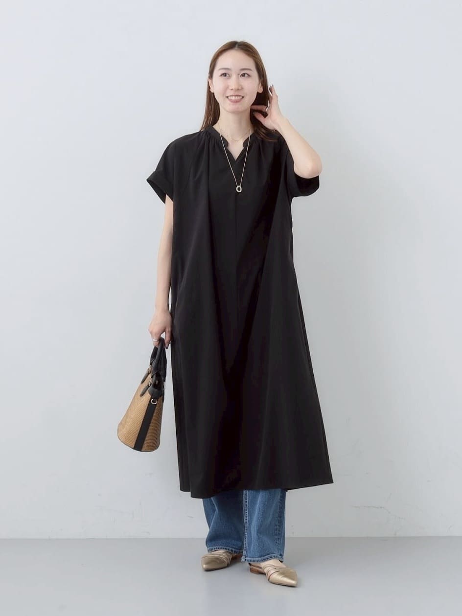 mitsukiさんの「INDIVI｜【褒められデニム】ワイドストレート デニムパンツ」を使ったコーディネート