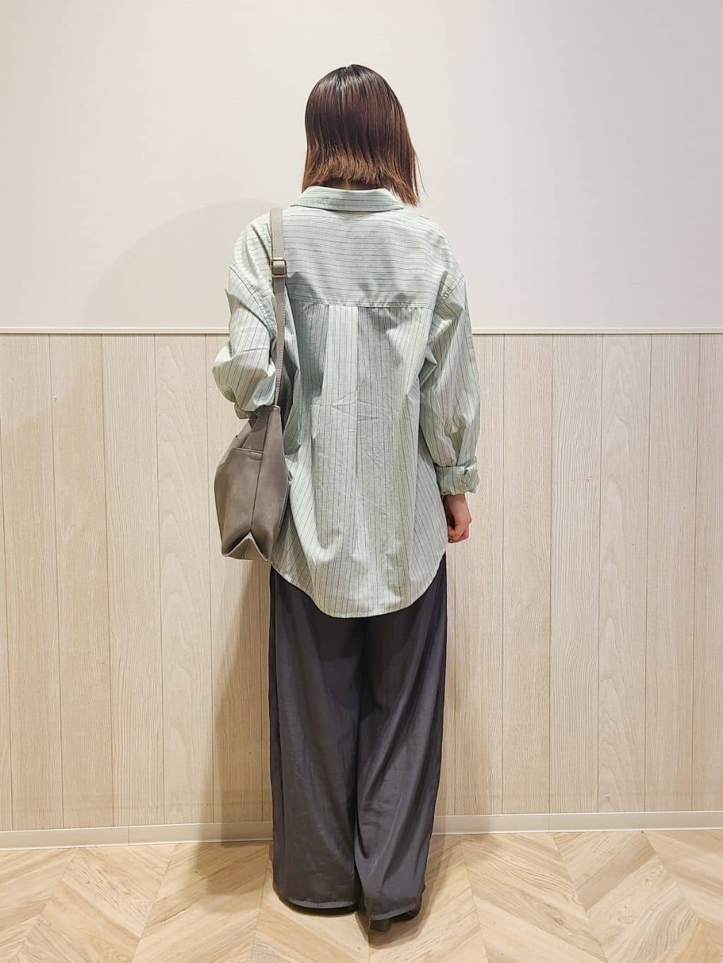Suzuさんの「SHOO･LA･RUE｜」を使ったコーディネート