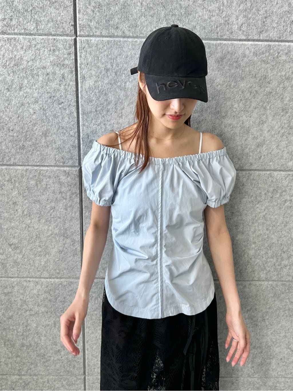harunaさんの「CODE A｜sporty gathered blouse」を使ったコーディネート