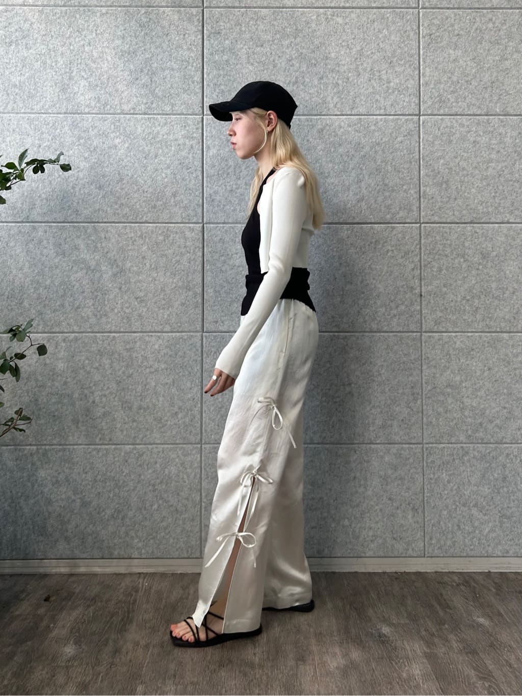 honoka Aさんの「CODE A｜【Cup-in】design cut tank」を使ったコーディネート