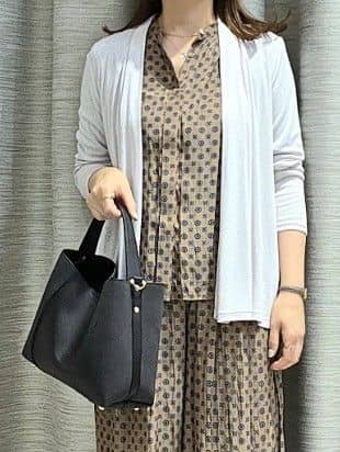 naokoさんの「UNTITLED｜【2WAY】フェイクスエードコンビ ワンハンドルバッグ」を使ったコーディネート