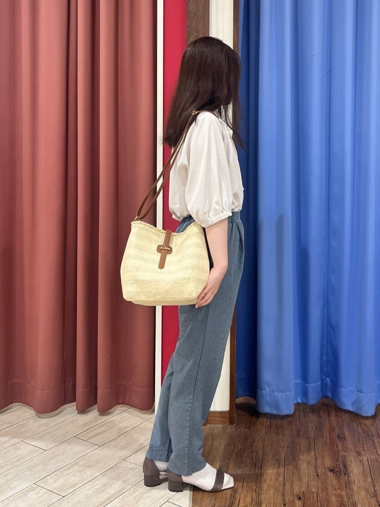 ゑさんの「SHOO･LA･RUE｜◆【SS-3L/ひんやり/吸水速乾/UV】軽量でさらりと穿ける テーパードパンツ」を使ったコーディネート