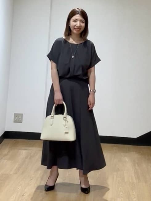 MIKIKOさんの「UNTITLED｜◆【セットアップ可/接触冷感/イージーケア】リラクミスト　2WAYブラウス」を使ったコーディネート