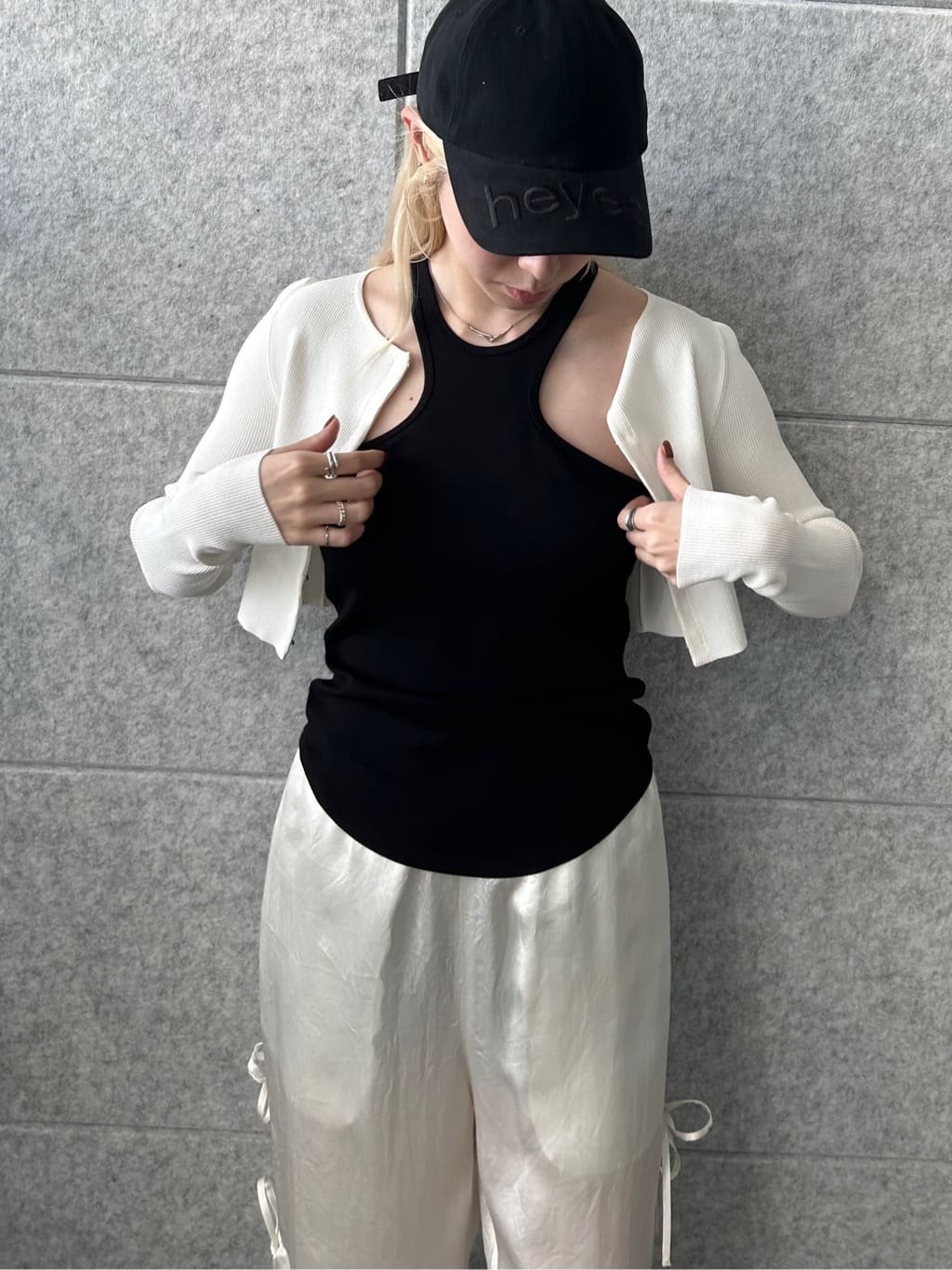 honoka Aさんの「CODE A｜【Cup-in】design cut tank」を使ったコーディネート