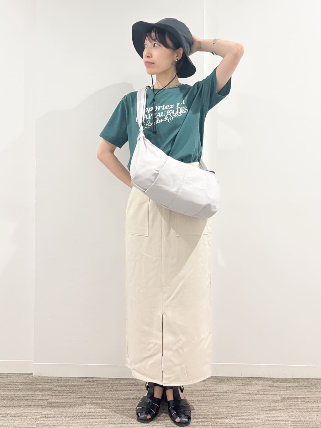 kumiさんの「OPAQUE.CLIP｜◆サーフロゴTシャツ【洗濯機洗い可】」を使ったコーディネート