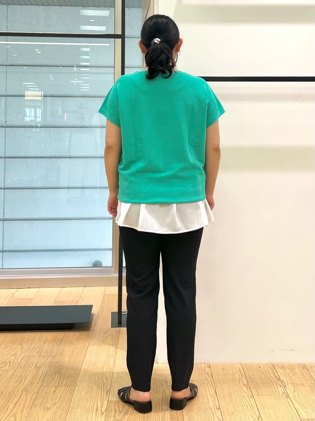 shimaさんの「INDIVI｜【洗える／レイヤードにも活躍】ペプラムインナートップス」を使ったコーディネート