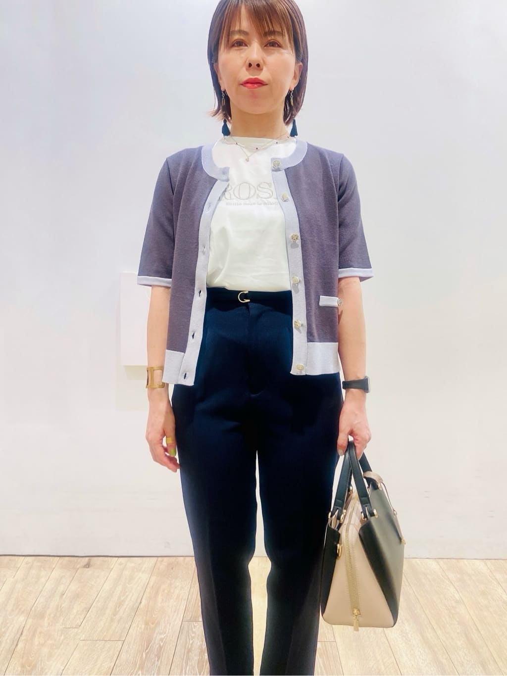 YUKOさんの「index｜ストレッチテーパードパンツ【洗濯機洗い可／吸水速乾／防シワ】」を使ったコーディネート
