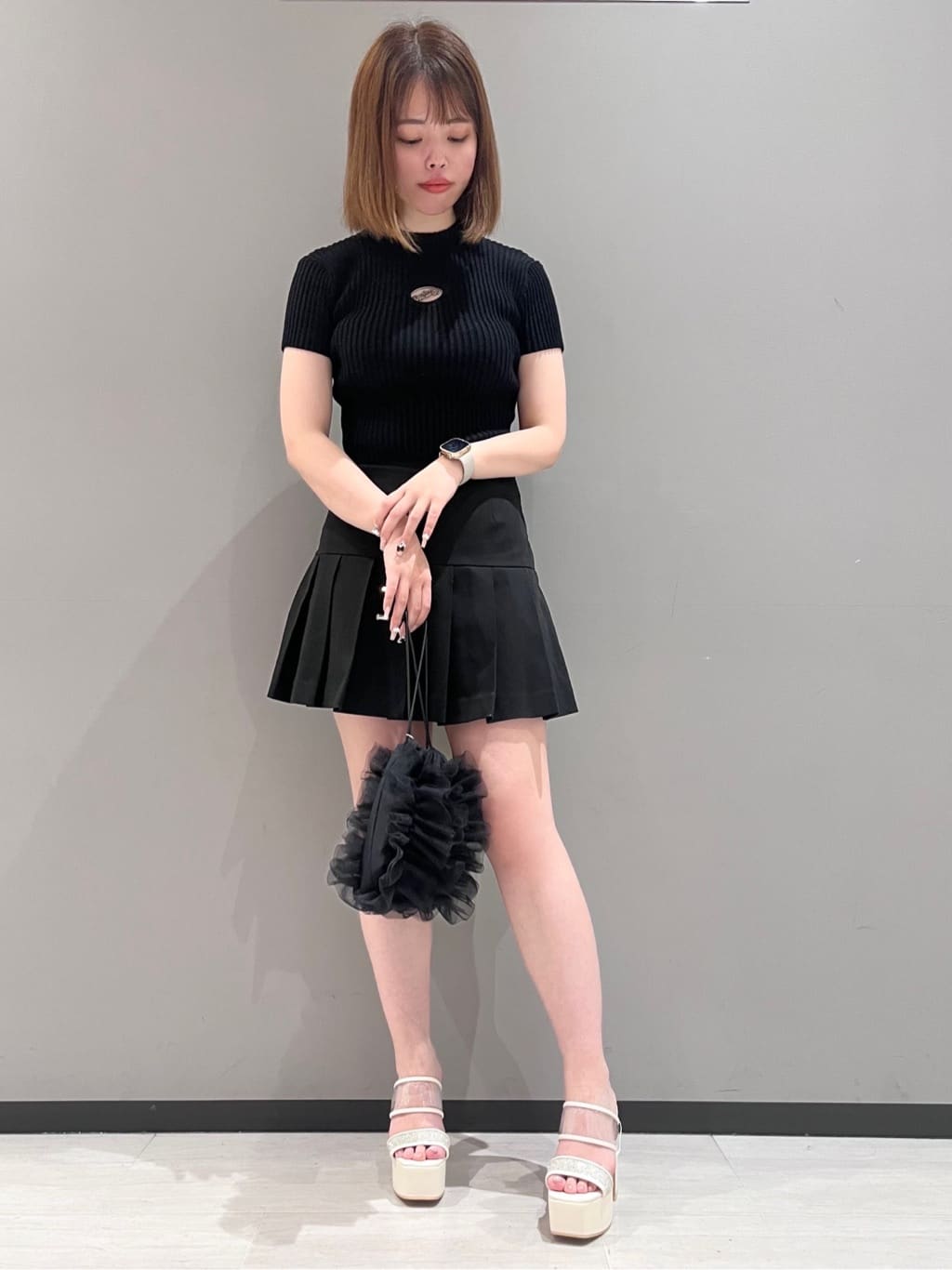 RISAさんの「ESPERANZA｜【ラク盛り／サンダル】リピーター続出／脚長美脚　ミュールサンダル」を使ったコーディネート
