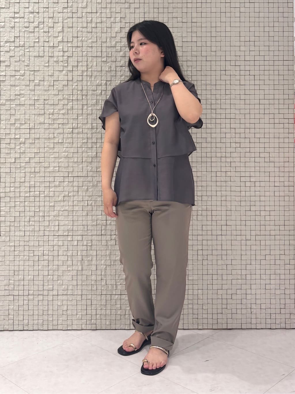 MEGUMIさんの「INDIVI｜」を使ったコーディネート