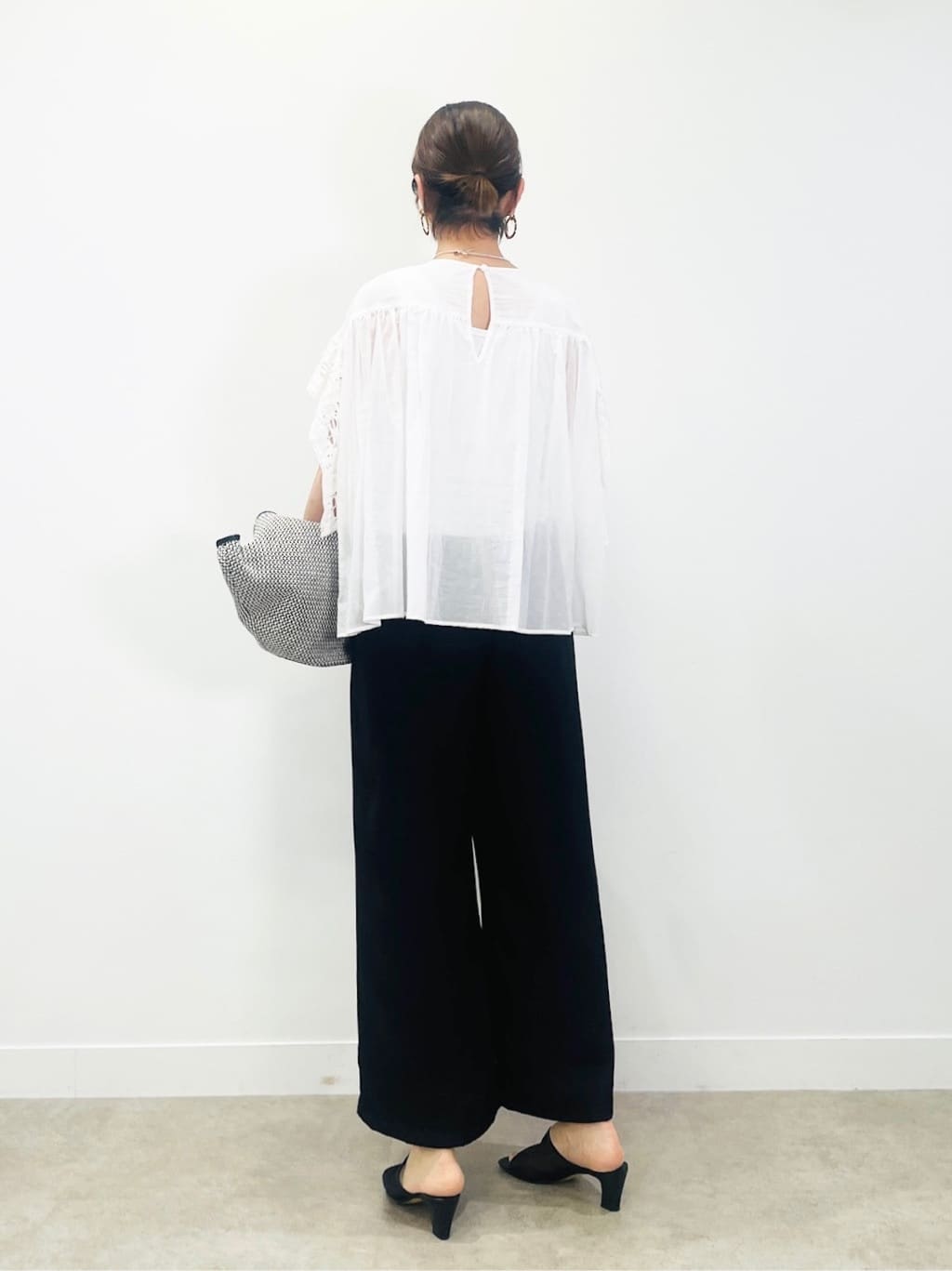 KAYOさんの「UNTITLED｜」を使ったコーディネート
