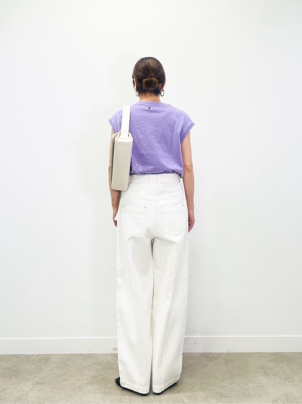 KAYOさんの「UNTITLED｜」を使ったコーディネート
