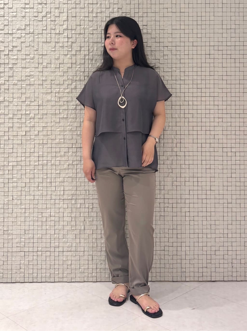 MEGUMIさんの「INDIVI｜」を使ったコーディネート