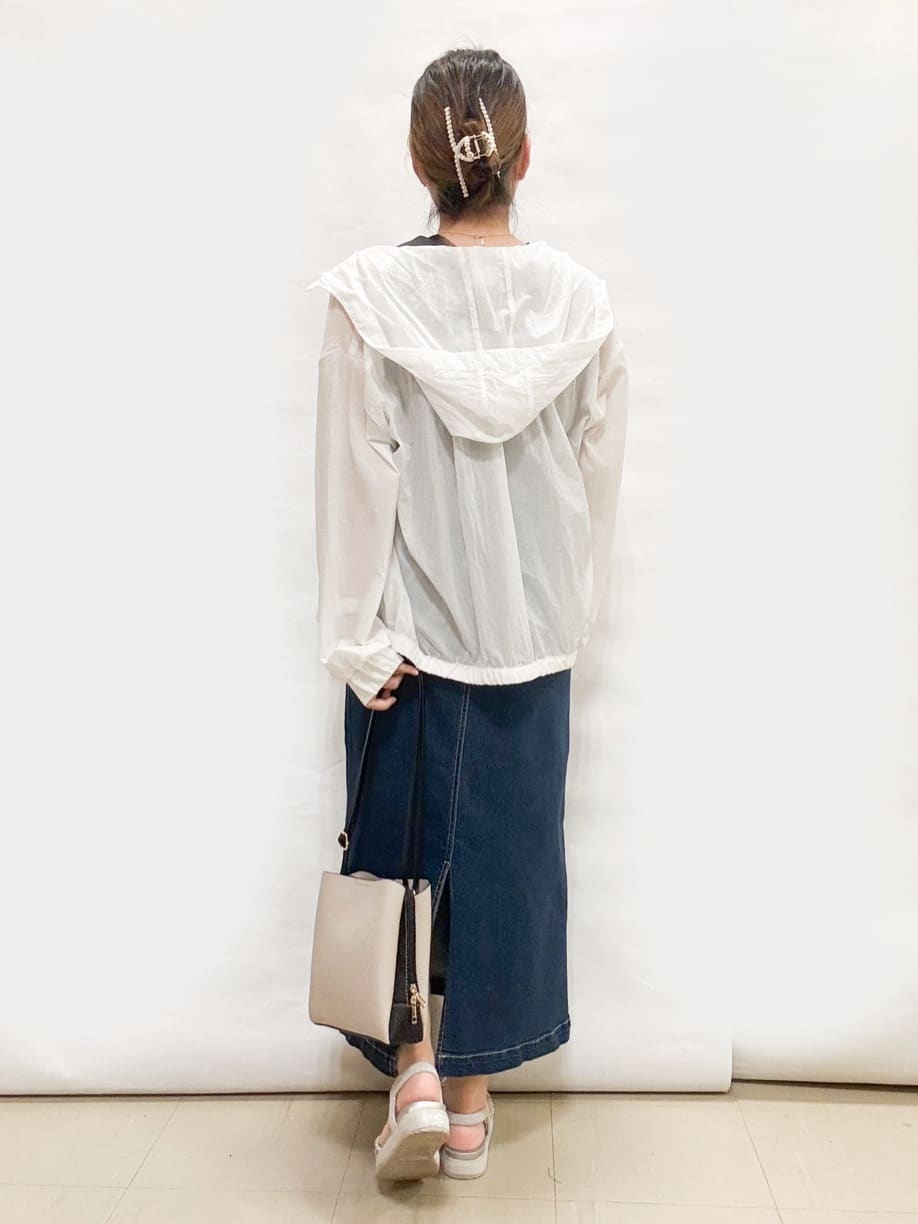 bulさんの「SHOO･LA･RUE｜」を使ったコーディネート