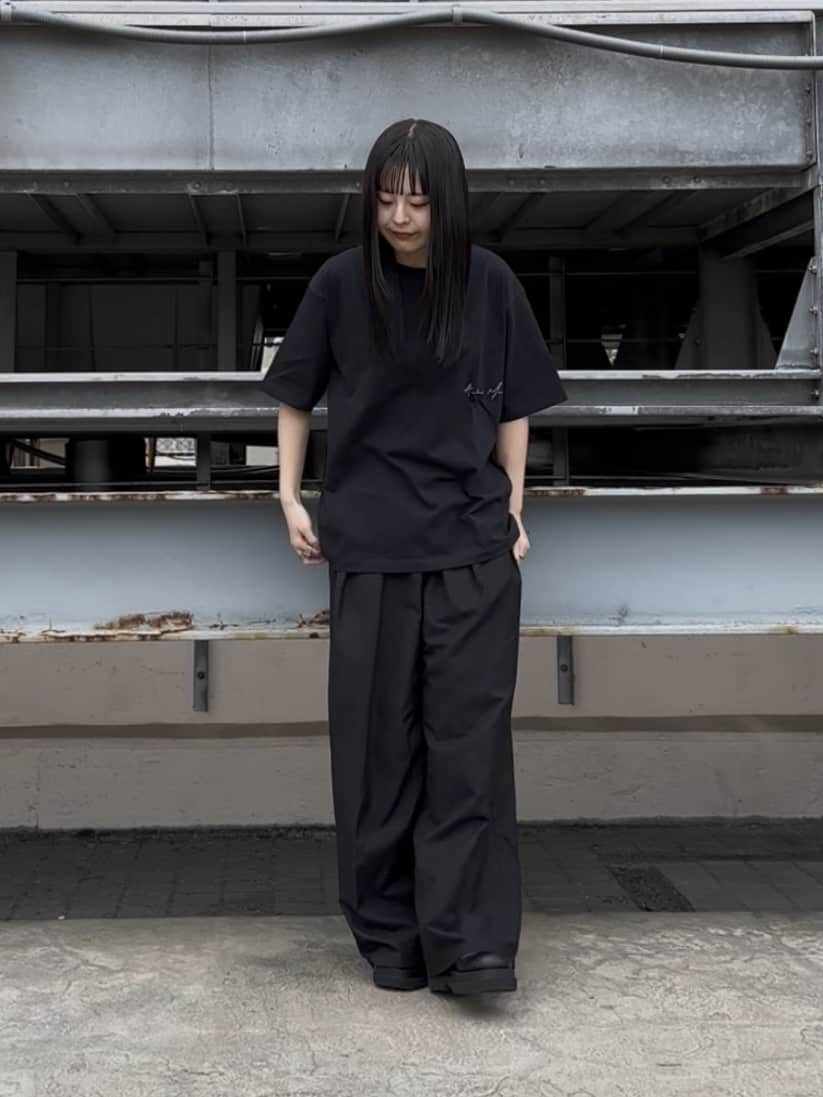 ミヅキさんの「tk.TAKEO KIKUCHI｜◆アンドリューマクリア バックプリントフォトTシャツ」を使ったコーディネート