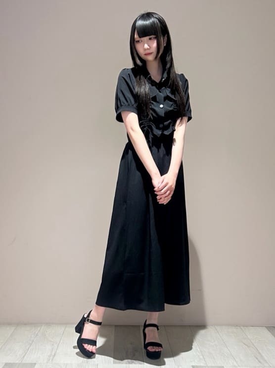 しおりんさんの「ESPERANZA｜アンクルベルトサンダル」を使ったコーディネート