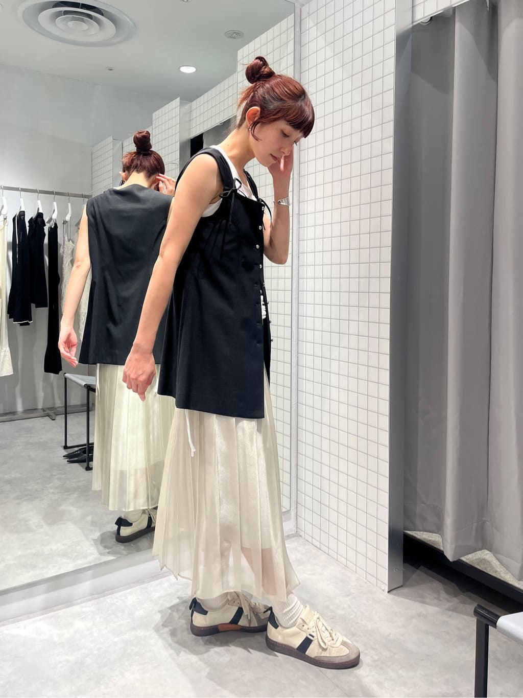 Rielさんの「CODE A｜shiny sheer pleated skirt」を使ったコーディネート