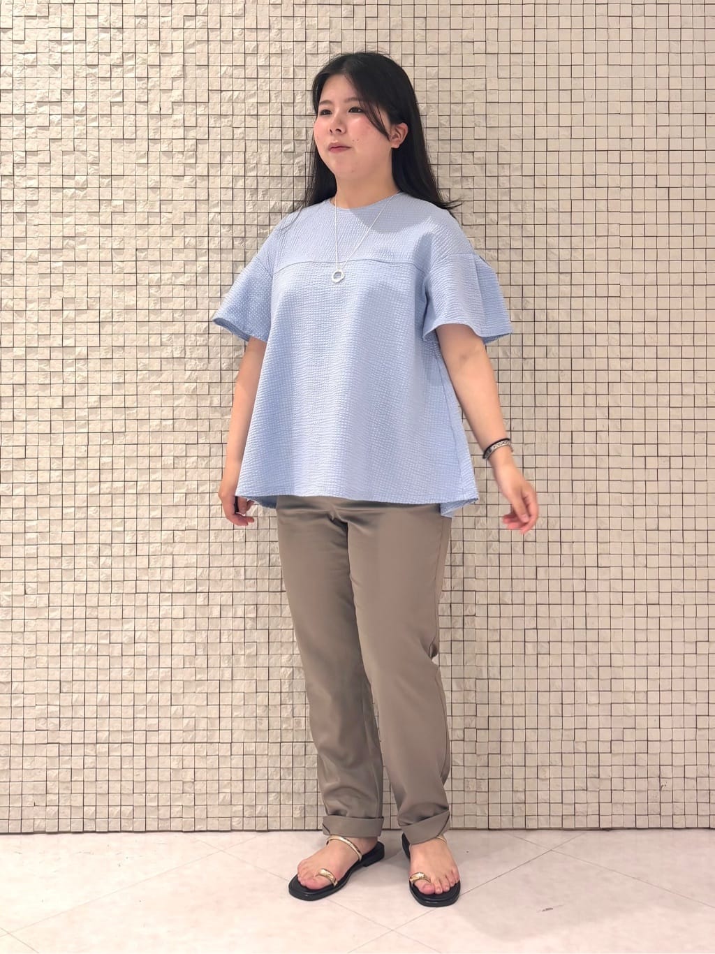 MEGUMIさんの「INDIVI｜」を使ったコーディネート