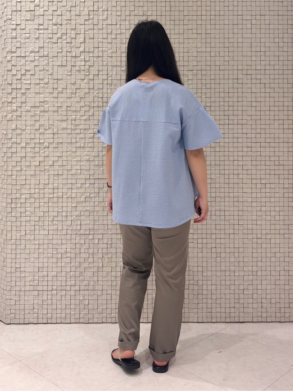 MEGUMIさんの「INDIVI｜」を使ったコーディネート
