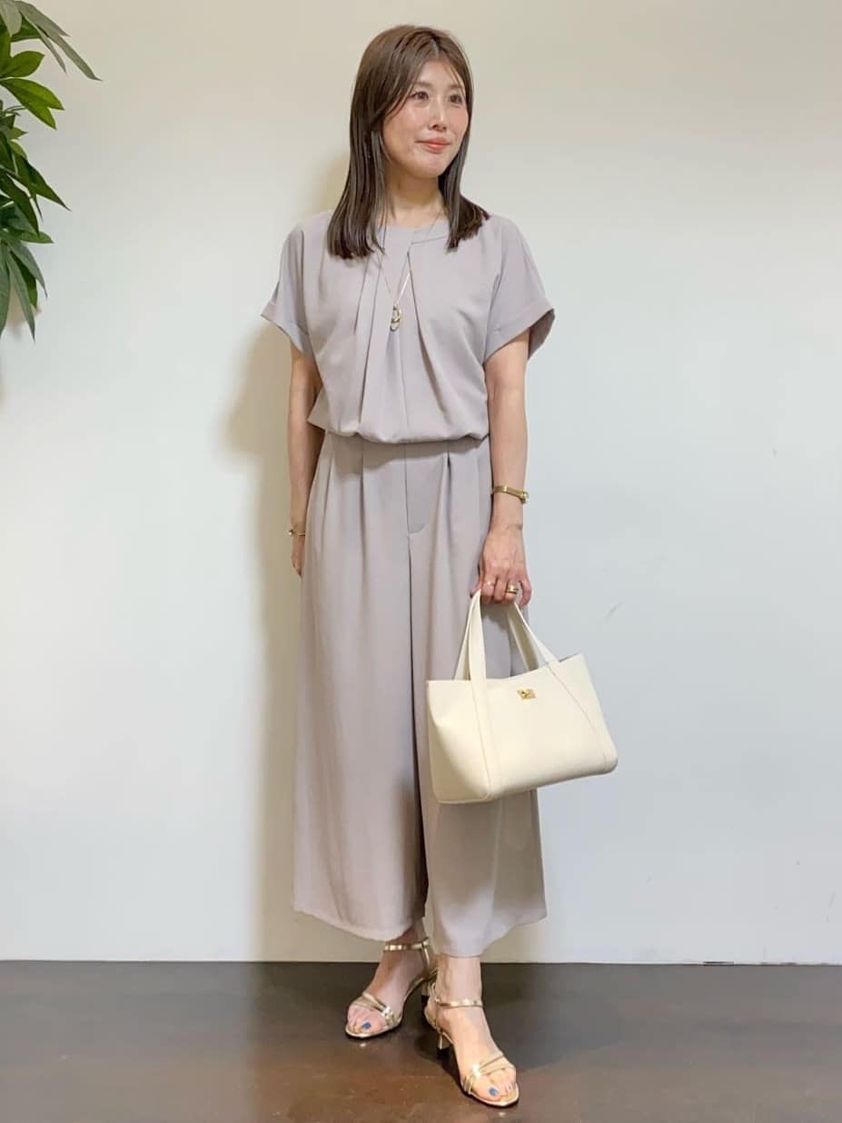 tomoさんの「UNTITLED｜◆ビッグトップネックレス」を使ったコーディネート