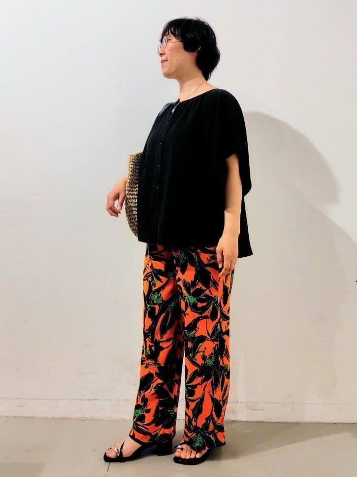 kodamaさんの「THE SHOP TK｜◆リネン混半袖テーラージャケット【洗える/セットアップ可】」を使ったコーディネート