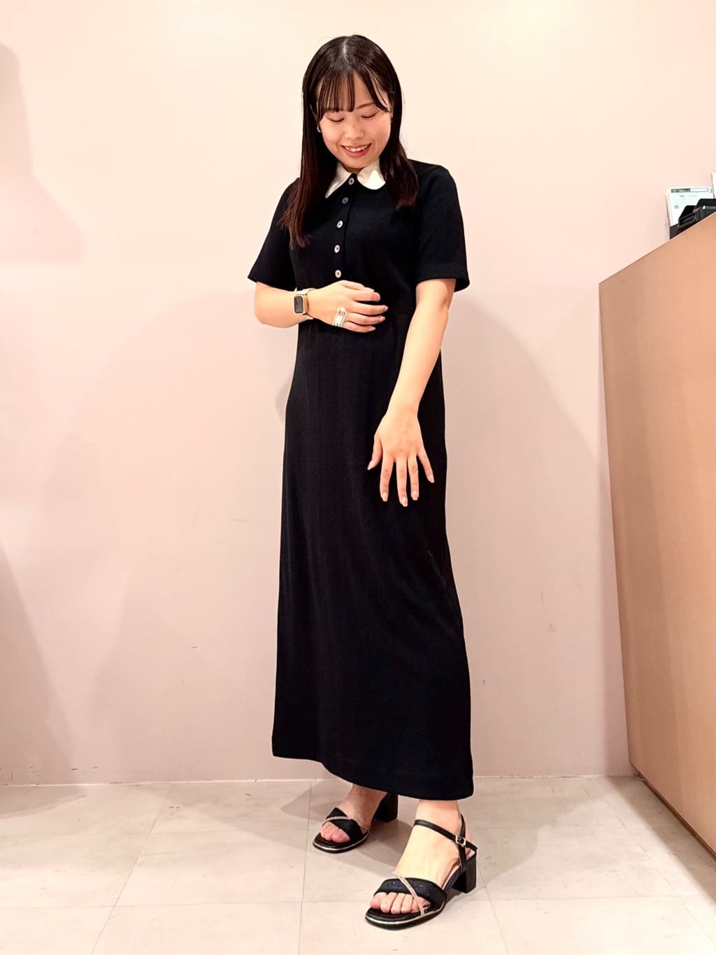 SEIKOさんの「ESPERANZA｜ラメ&times;ラインストーンスクエアトゥサンダル」を使ったコーディネート