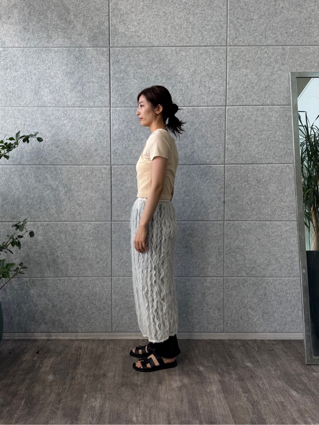 uchi__yamaさんの「CODE A｜frill lace easy skirt」を使ったコーディネート
