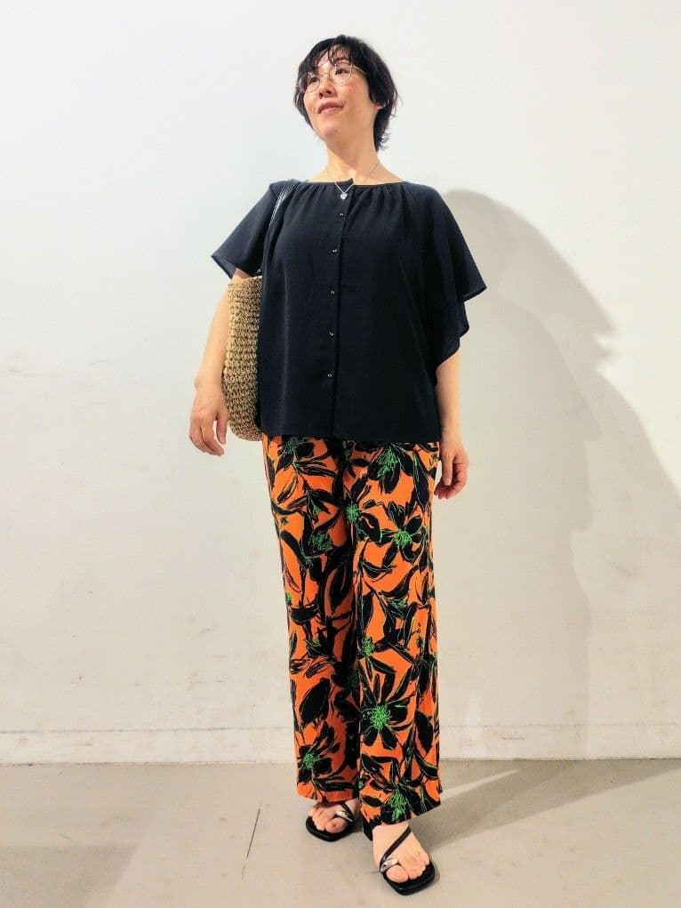 kodamaさんの「THE SHOP TK｜◆リネン混半袖テーラージャケット【洗える/セットアップ可】」を使ったコーディネート