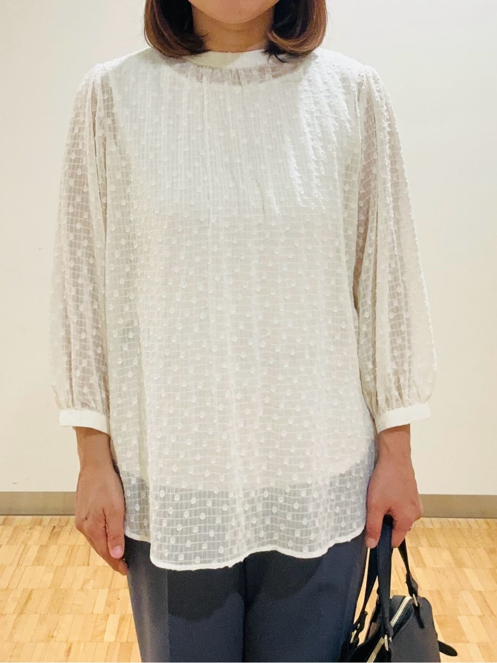 haseさんの「Reflect｜◆【手洗い可】ロングシルエットブラウス」を使ったコーディネート